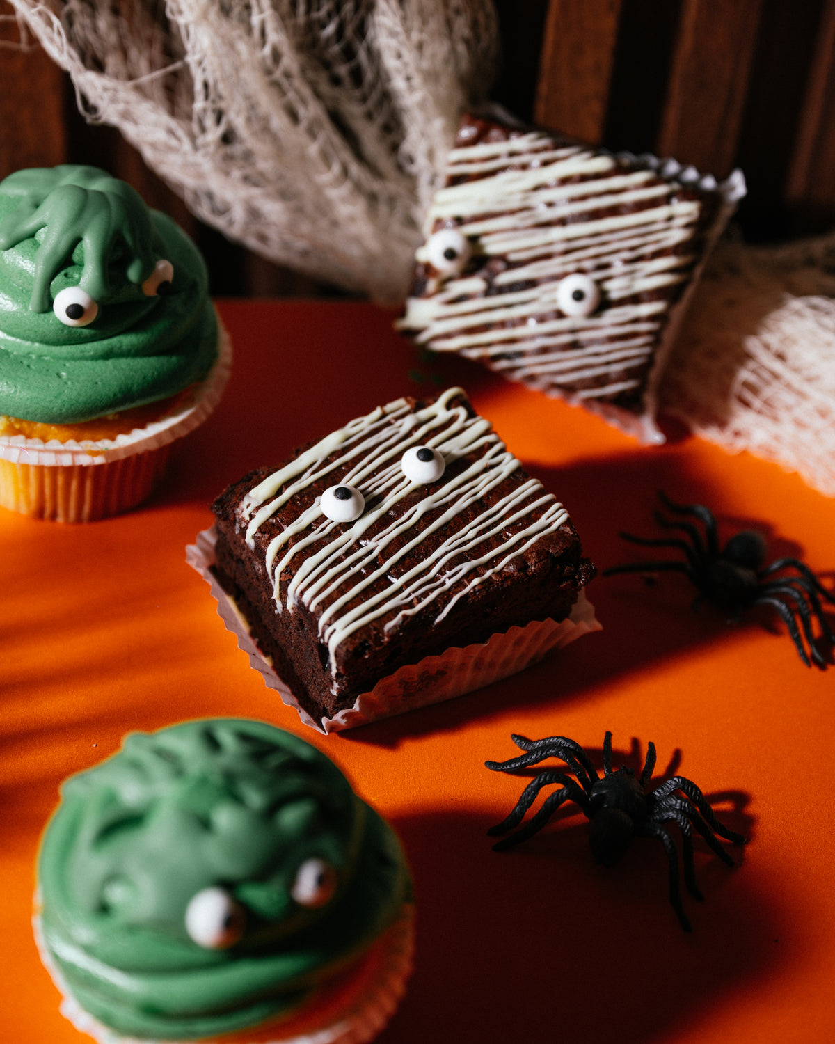 Mummy's Curse Brownies 6Pcs